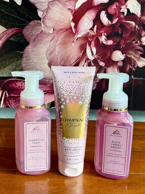 NEW 3-Pc Foaming Hand Soap & Body Cream Bath & Body Works TRIO